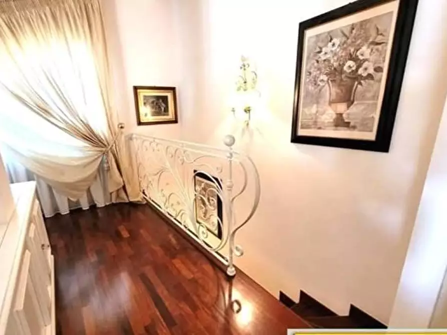 Immagine 20 di Appartamento in vendita  a Massa