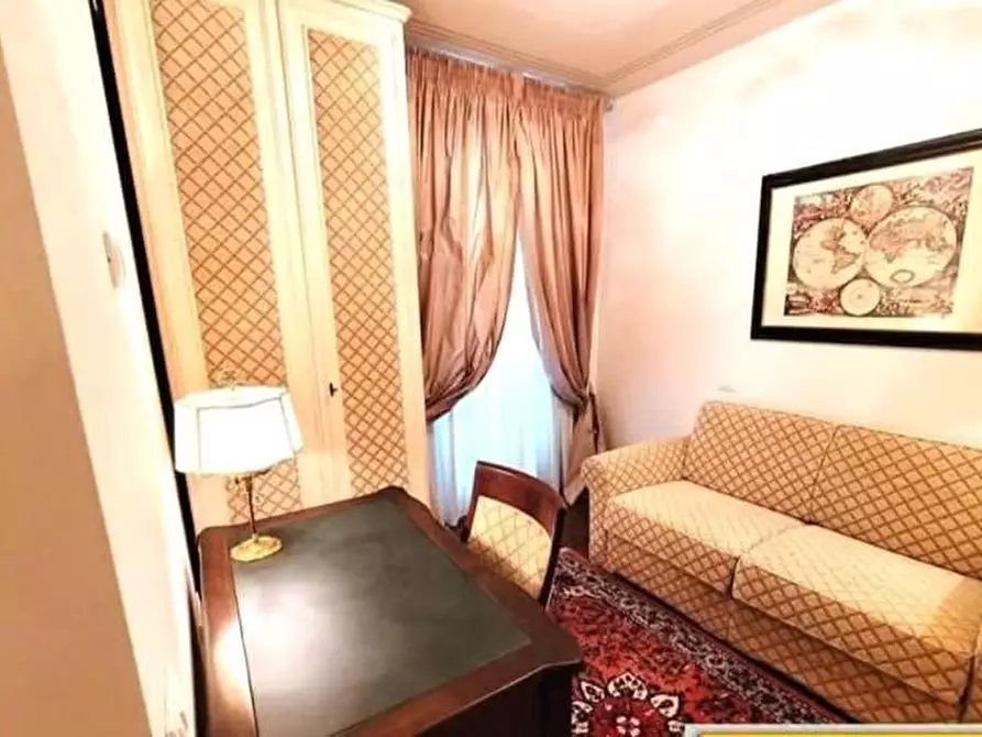 Immagine 10 di Appartamento in vendita  a Massa