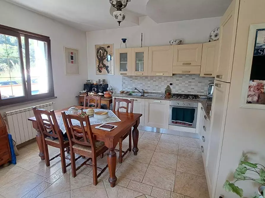 Immagine 11 di Villa in vendita  a Rosignano Marittimo