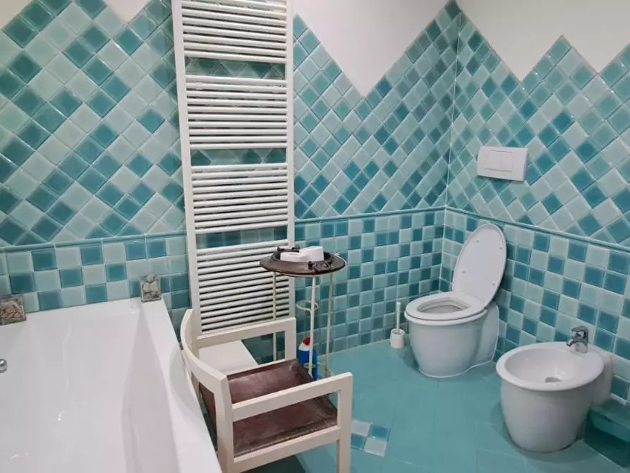 Immagine 21 di Villa in vendita  a Rosignano Marittimo