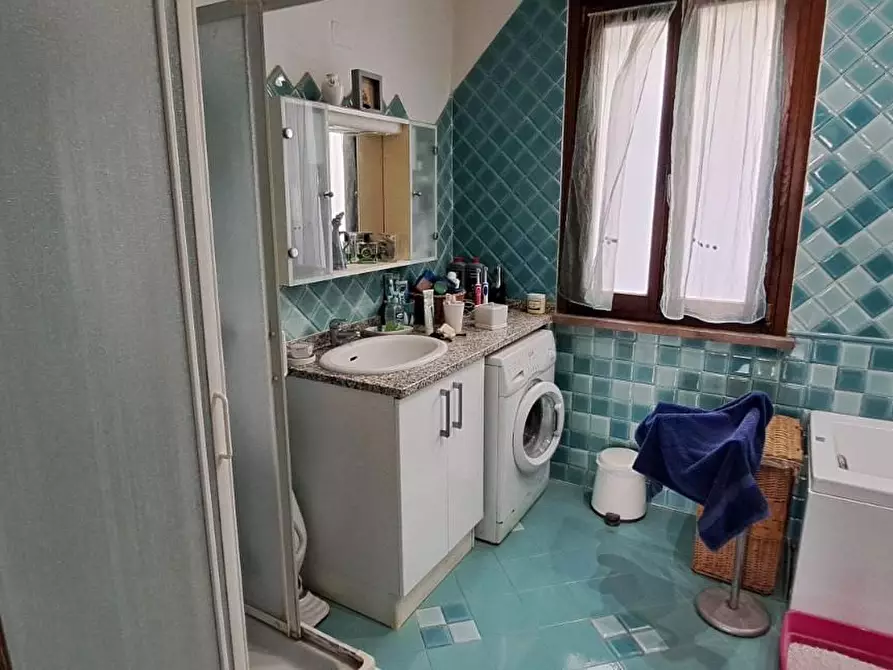 Immagine 19 di Villa in vendita  a Rosignano Marittimo