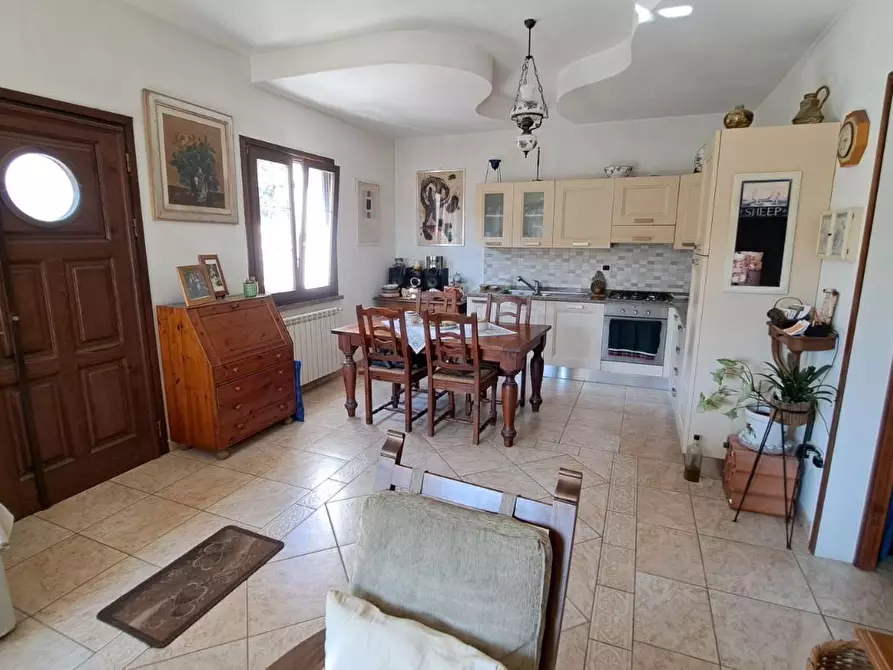 Immagine 12 di Villa in vendita  a Rosignano Marittimo