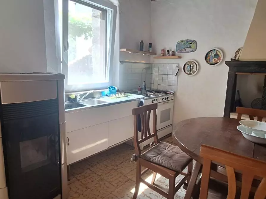 Immagine 5 di Terratetto in vendita  a Bagni Di Lucca