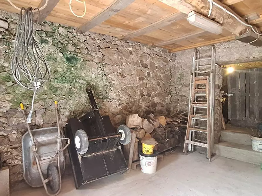 Immagine 29 di Terratetto in vendita  a Bagni Di Lucca