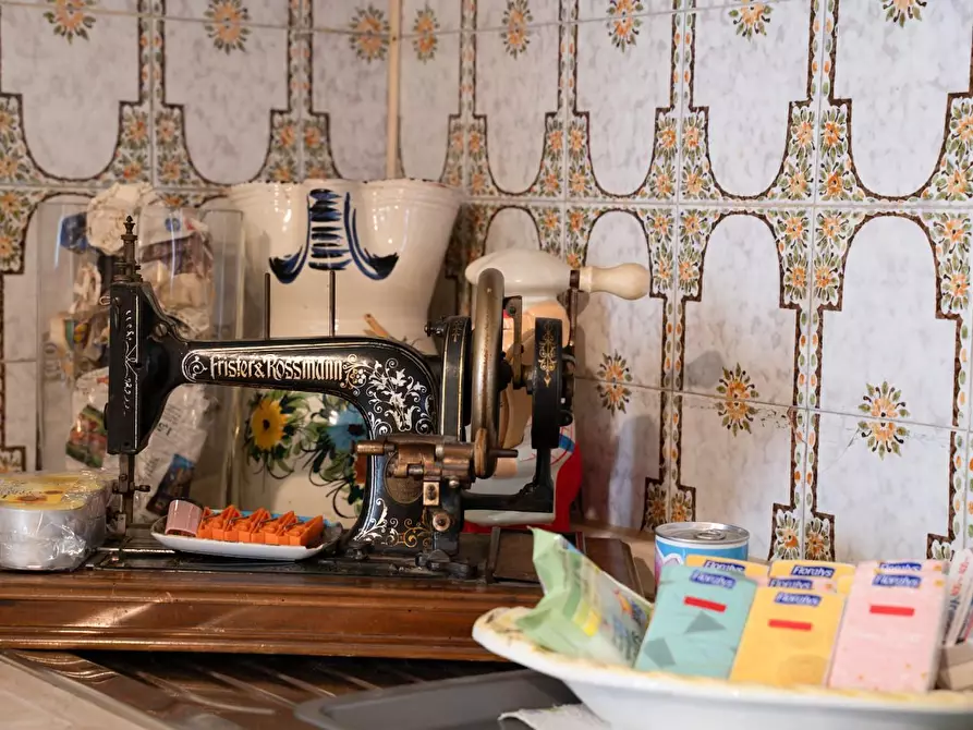 Immagine 14 di Villa in vendita  a San Gimignano