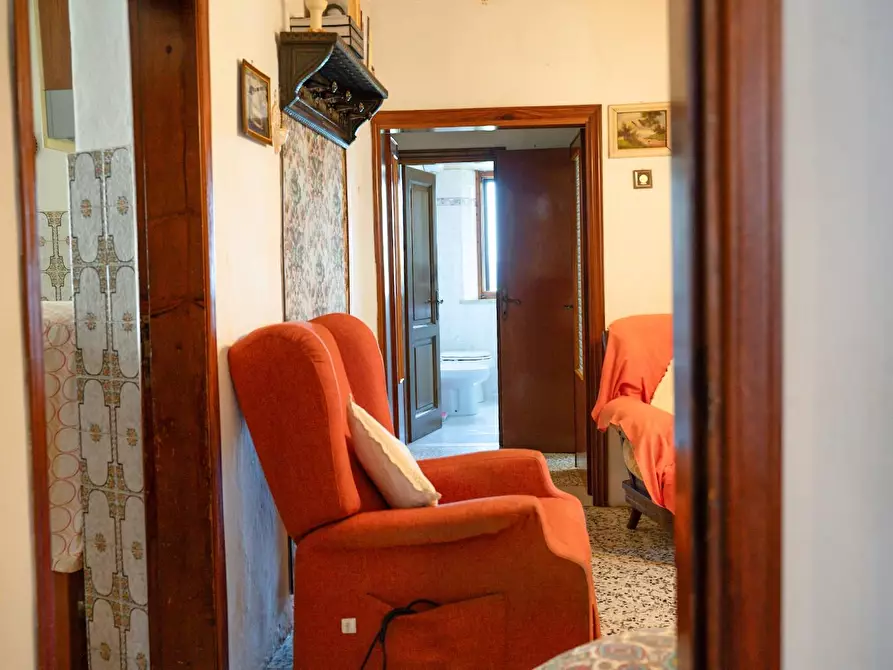Immagine 7 di Villa in vendita  a San Gimignano