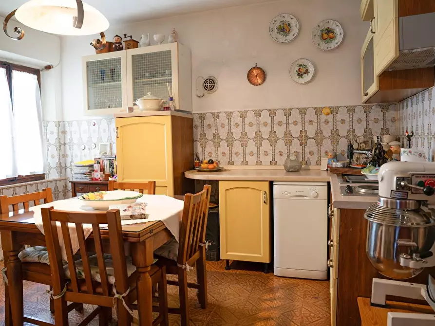 Immagine 11 di Villa in vendita  a San Gimignano