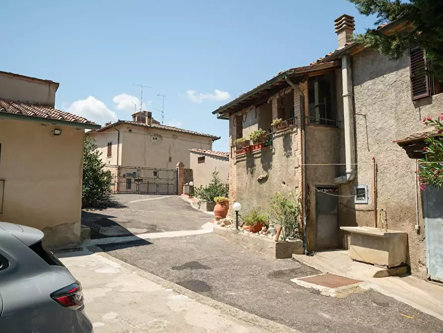 Immagine 40 di Villa in vendita  a San Gimignano