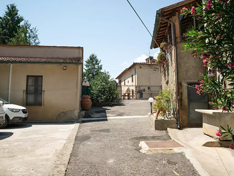 Immagine 41 di Villa in vendita  a San Gimignano