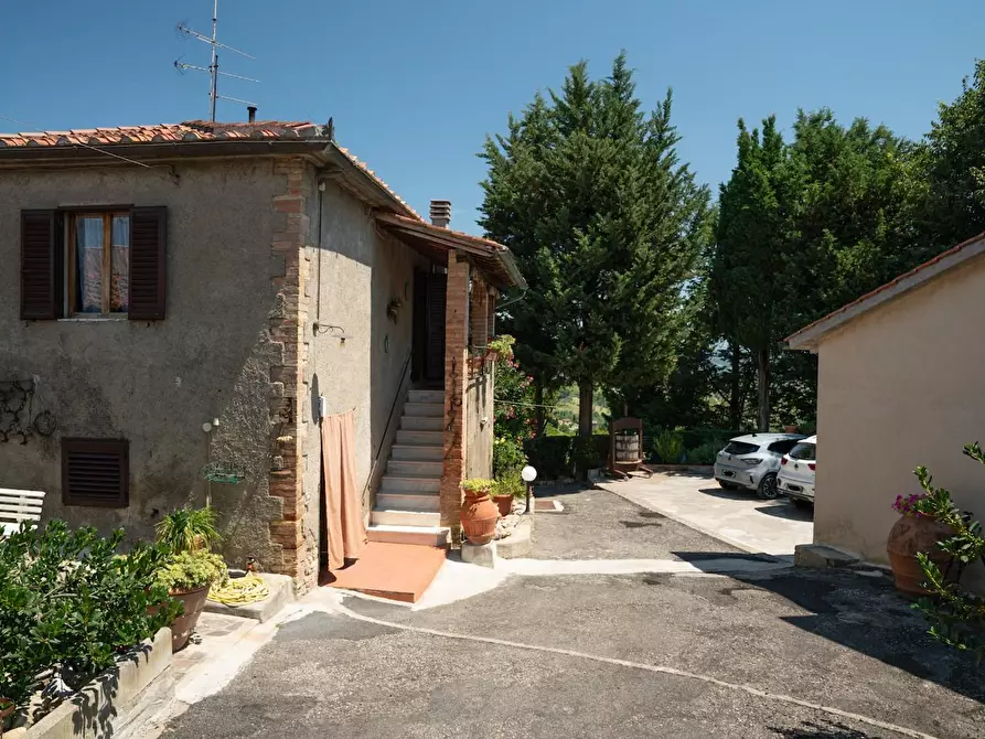 Immagine 37 di Villa in vendita  a San Gimignano