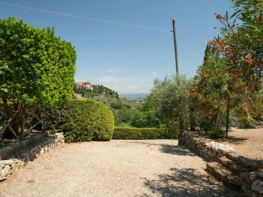Immagine 47 di Villa in vendita  a San Gimignano