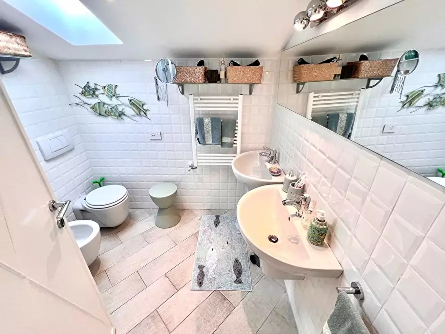 Immagine 27 di Casa bifamiliare in vendita  a Forte Dei Marmi