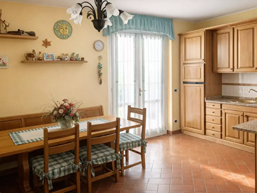 Immagine 7 di Casa bifamiliare in vendita  a Pisa