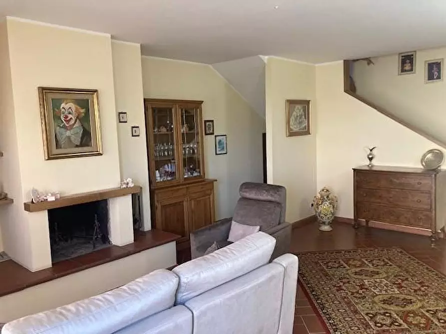 Immagine 3 di Casa bifamiliare in vendita  a Pisa