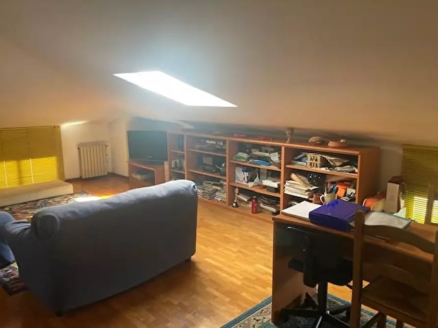 Immagine 21 di Casa bifamiliare in vendita  a Pisa