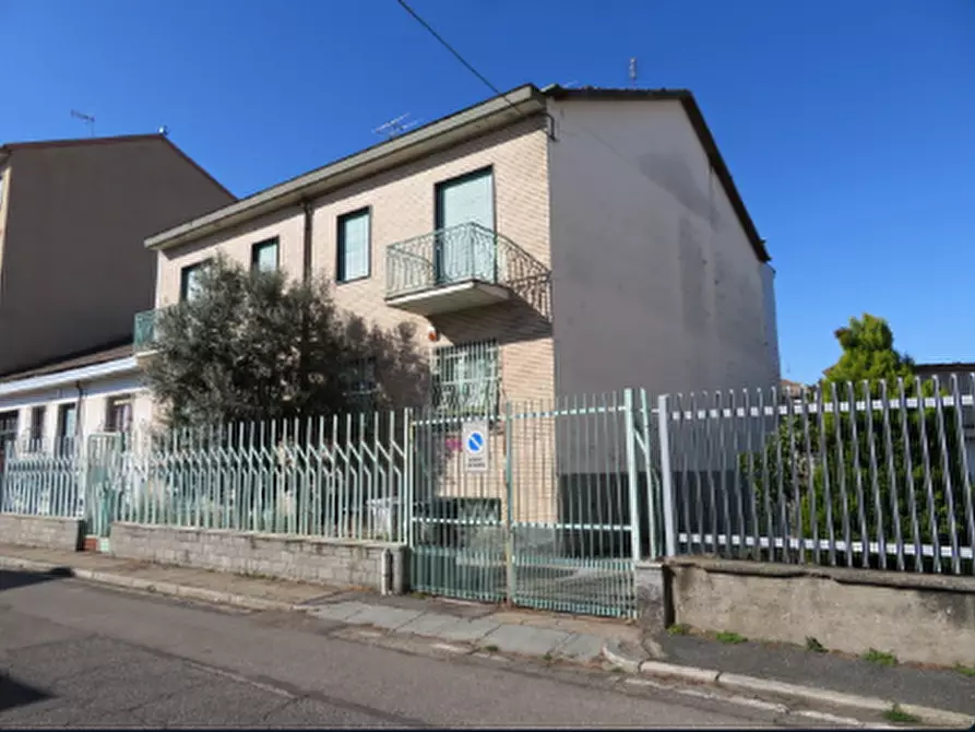 Immagine 1 di Appartamento in vendita  a Grugliasco