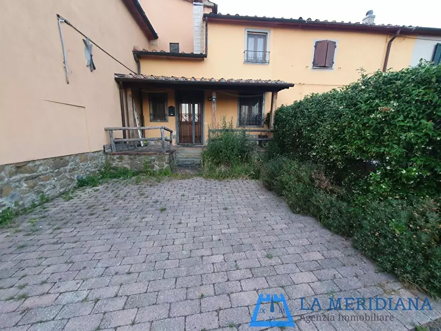 Immagine 23 di Terratetto in vendita  a Lamporecchio