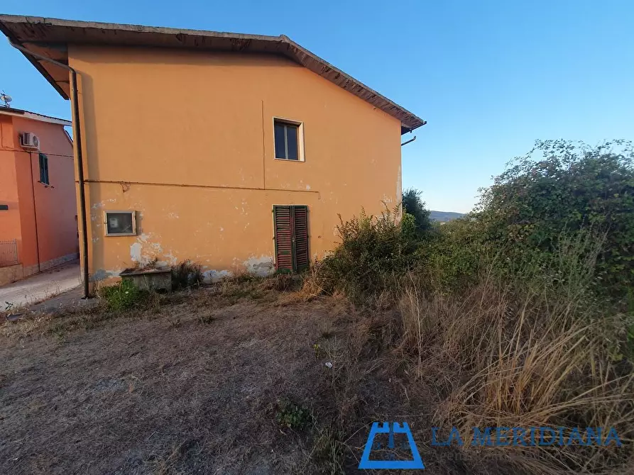 Immagine 37 di Terratetto in vendita  a Lamporecchio