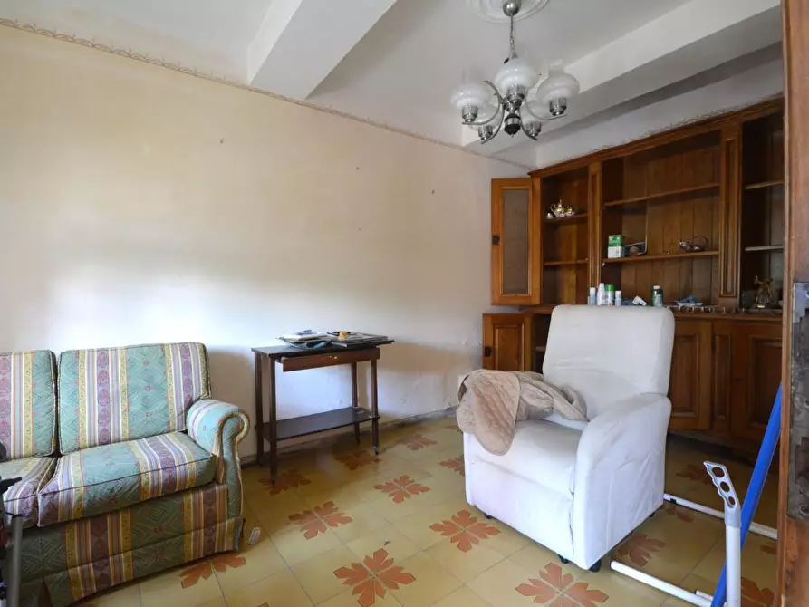 Immagine 7 di Casa bifamiliare in vendita  a Capannori