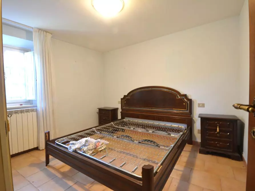 Immagine 15 di Casa bifamiliare in vendita  a Capannori