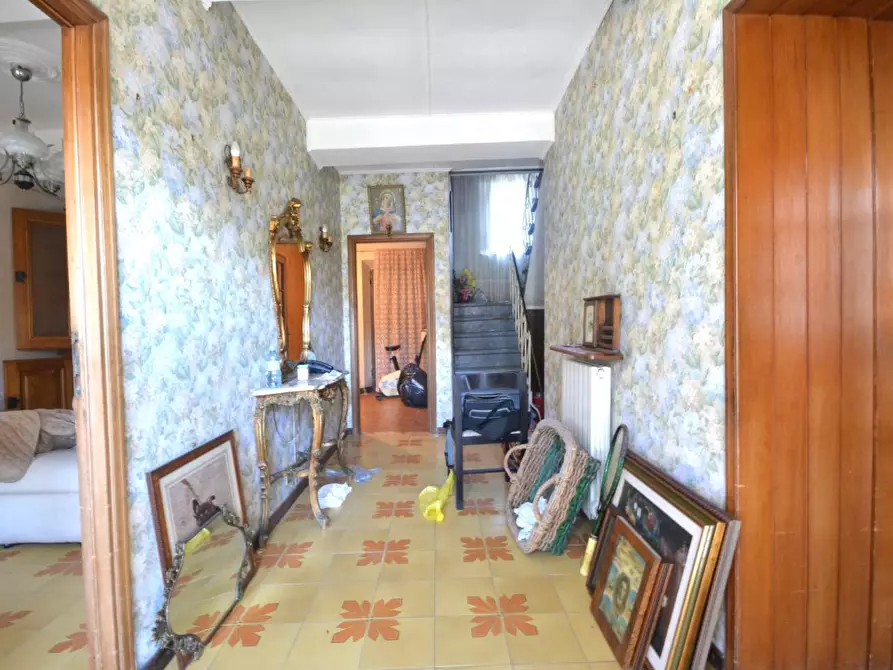 Immagine 6 di Casa bifamiliare in vendita  a Capannori