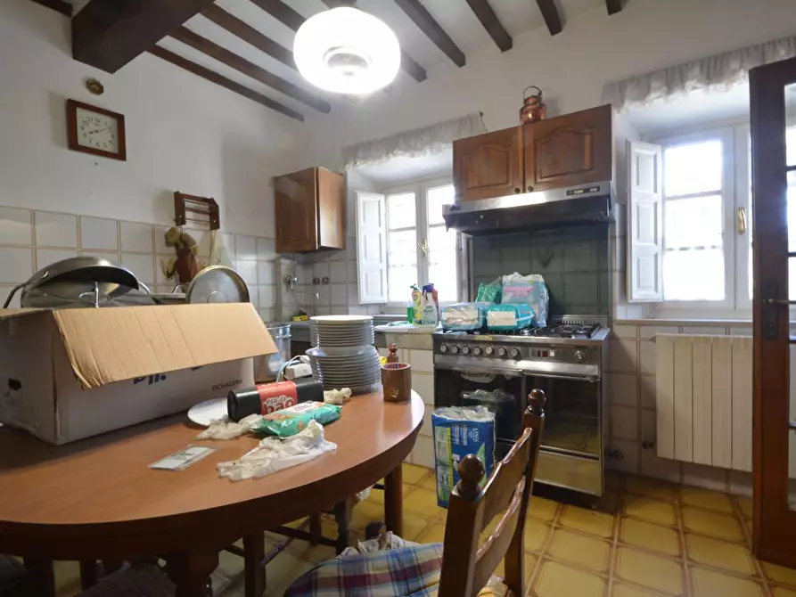 Immagine 5 di Casa bifamiliare in vendita  a Capannori