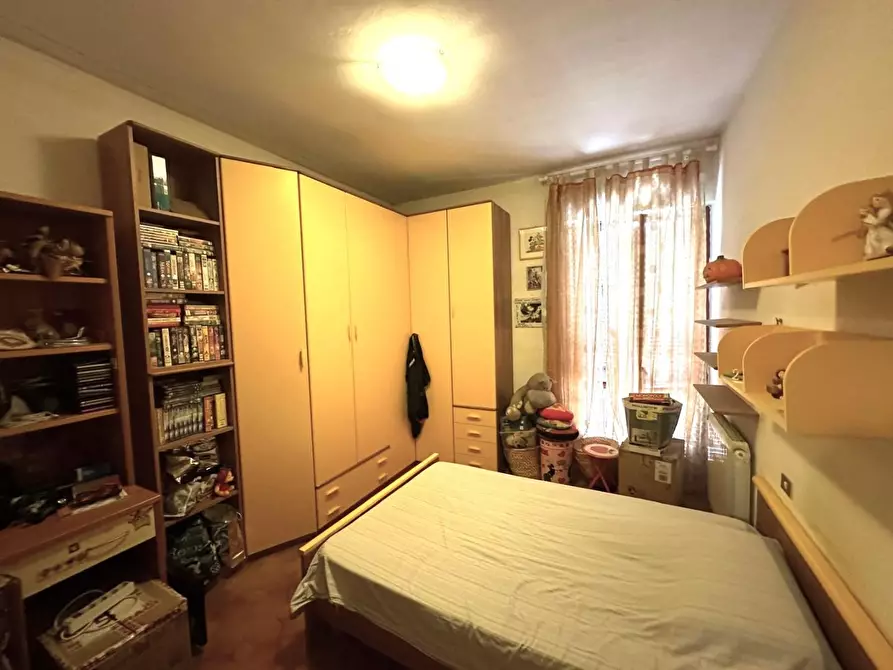 Immagine 21 di Terratetto in vendita  a Castelnuovo Magra