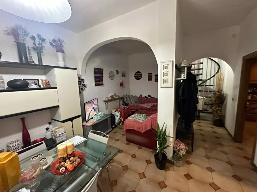 Immagine 7 di Terratetto in vendita  a Castelnuovo Magra