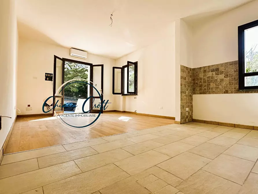 Immagine 18 di Appartamento in vendita  a Livorno