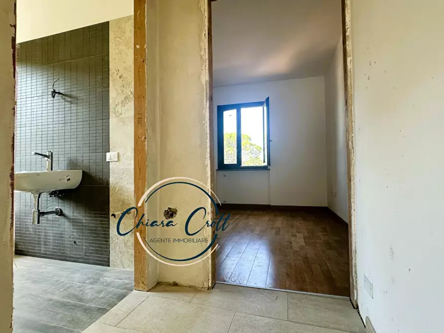 Immagine 26 di Appartamento in vendita  a Livorno