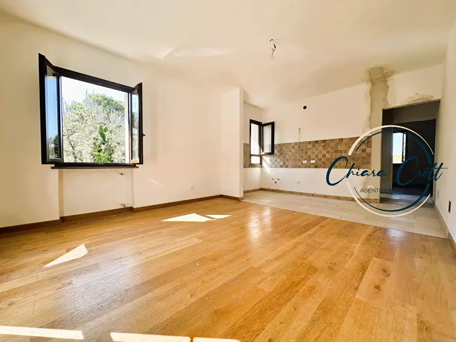 Immagine 21 di Appartamento in vendita  a Livorno