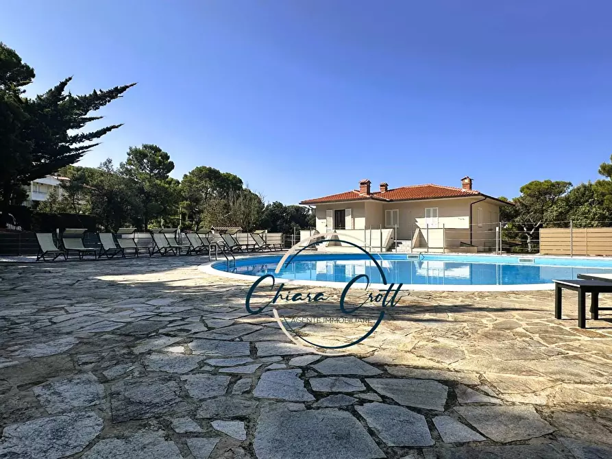 Immagine 14 di Appartamento in vendita  a Livorno