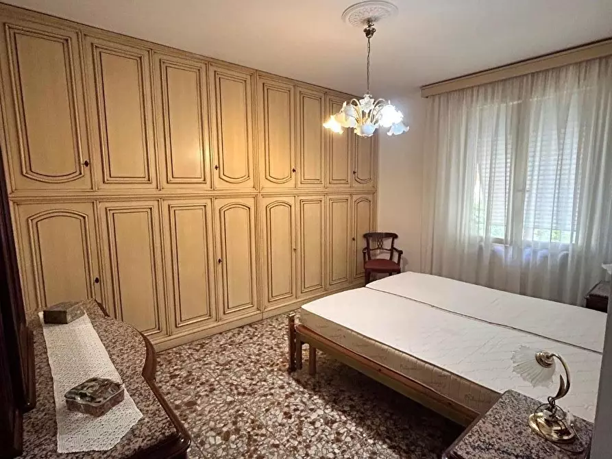 Immagine 10 di Appartamento in vendita  a Pisa