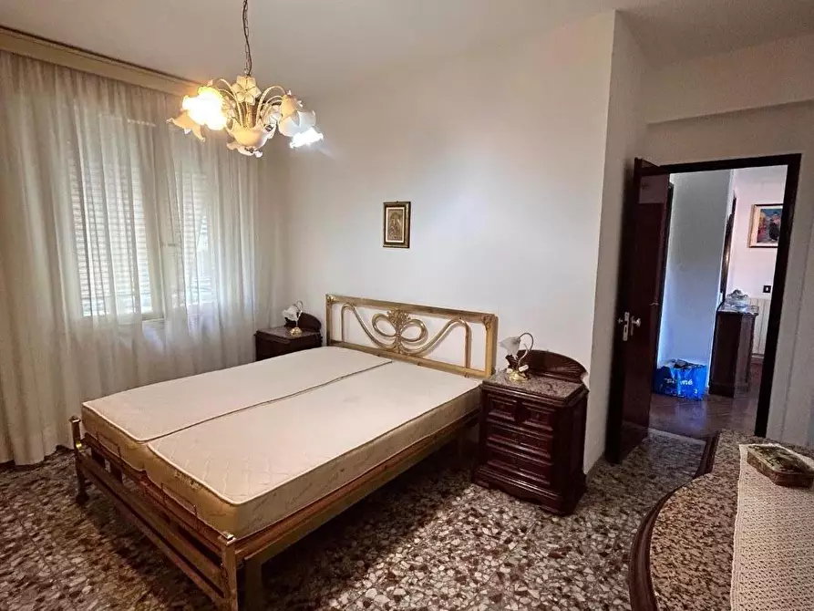 Immagine 9 di Appartamento in vendita  a Pisa