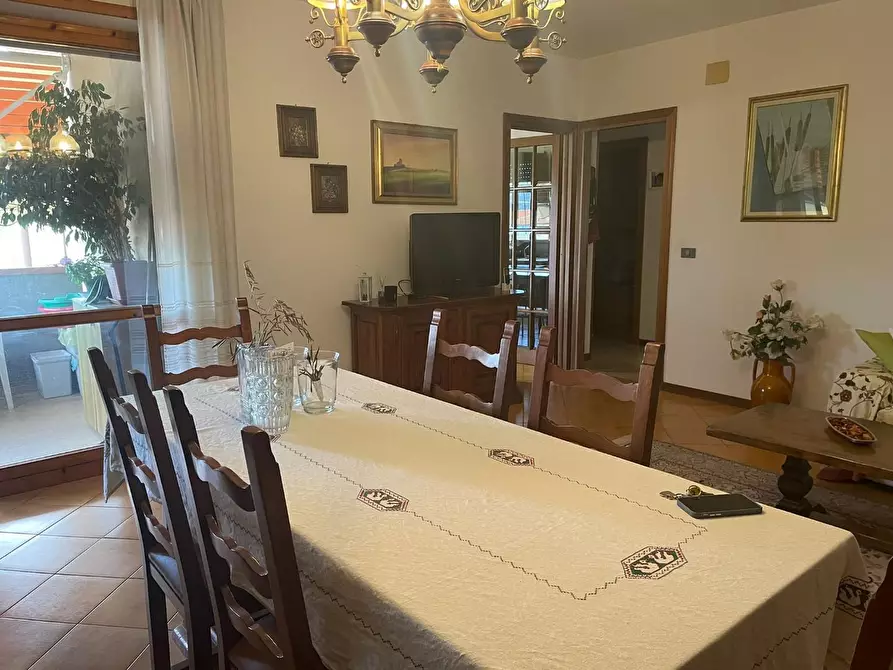 Immagine 9 di Appartamento in vendita  a Pietrasanta