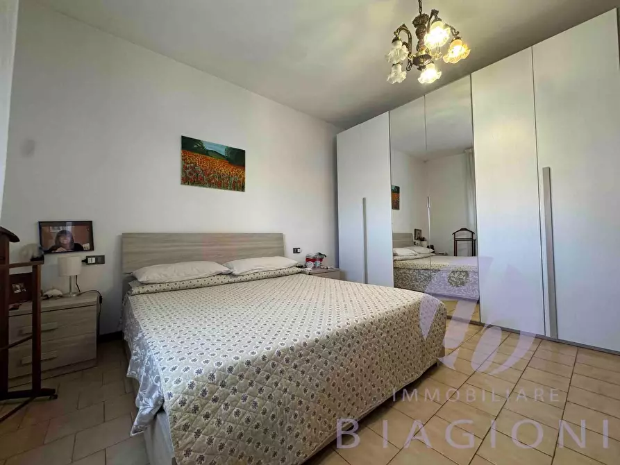 Immagine 19 di Appartamento in vendita  a Pietrasanta