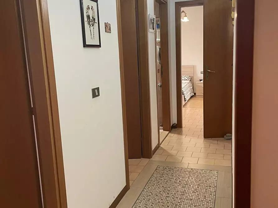 Immagine 22 di Appartamento in vendita  a Pietrasanta