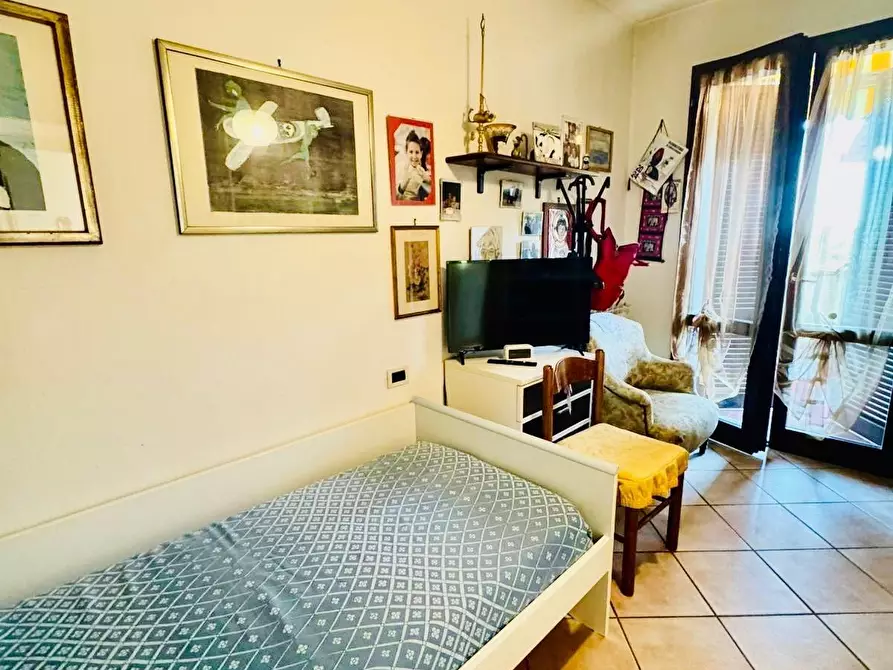 Immagine 8 di Appartamento in vendita  a Carrara