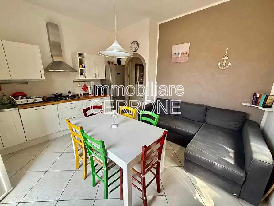 Immagine 6 di Appartamento in vendita  a Cecina