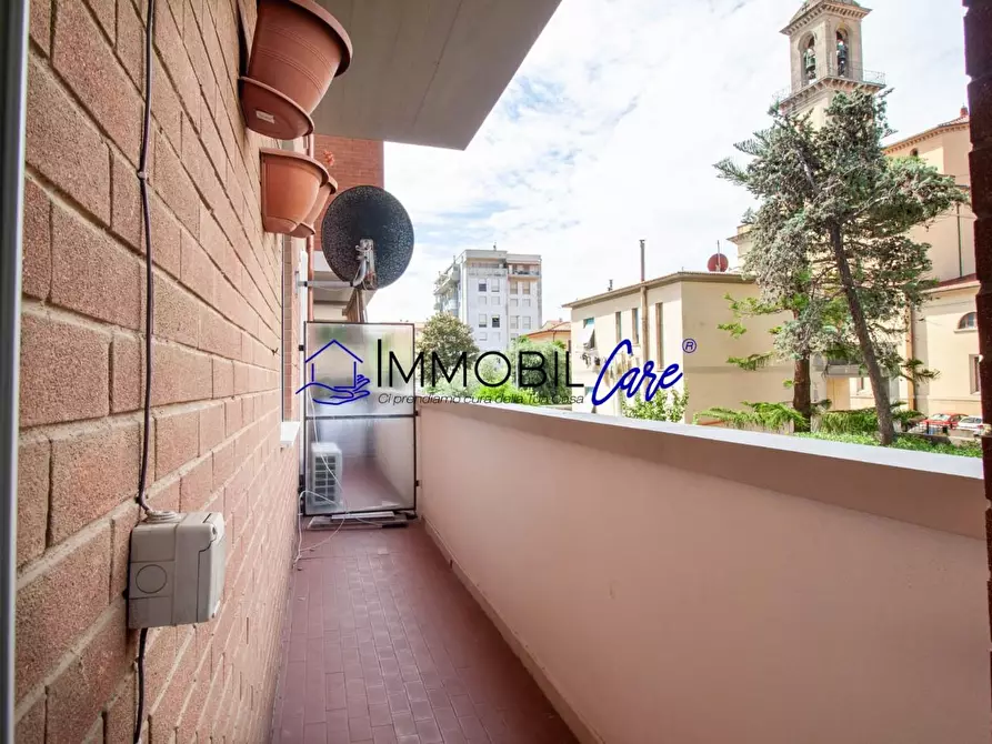 Immagine 12 di Appartamento in vendita  a Livorno