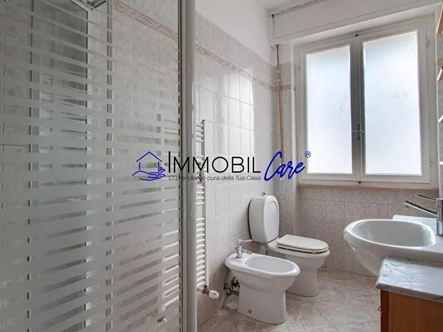 Immagine 18 di Appartamento in vendita  a Livorno