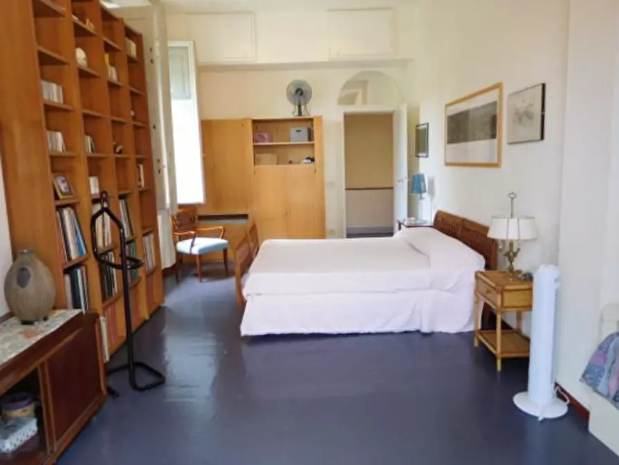 Immagine 16 di Villa in vendita  a Pisa