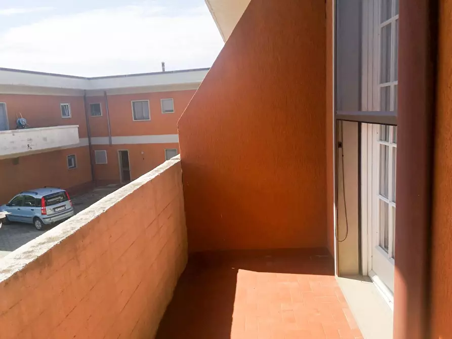 Immagine 19 di Appartamento in vendita  a Massa