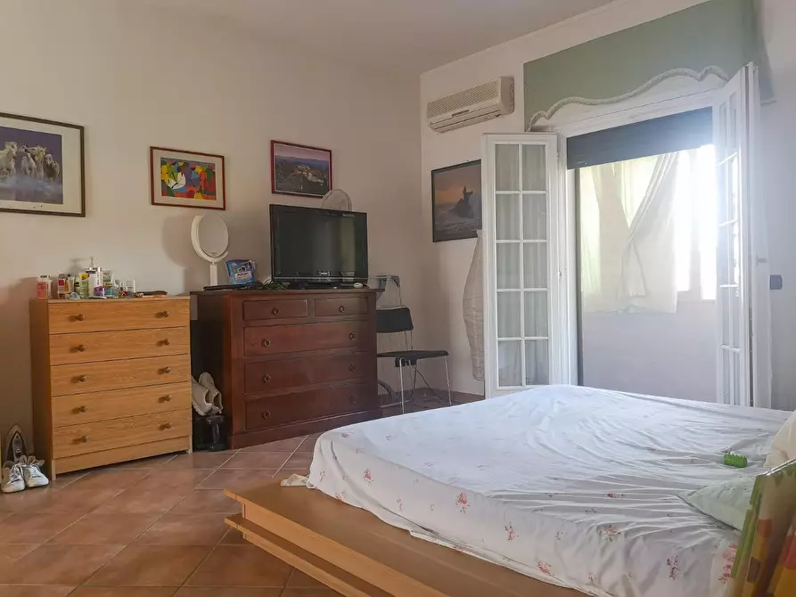 Immagine 10 di Appartamento in vendita  a Massa