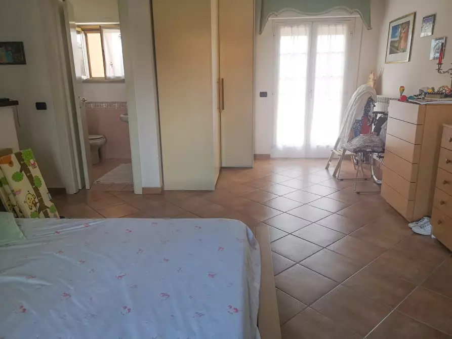 Immagine 12 di Appartamento in vendita  a Massa