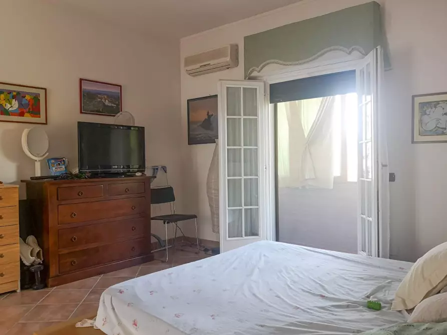 Immagine 9 di Appartamento in vendita  a Massa