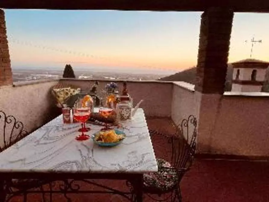 Immagine 13 di Villa in vendita  a Massarosa