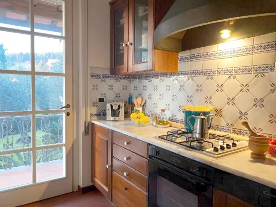 Immagine 19 di Villa in vendita  a Massarosa