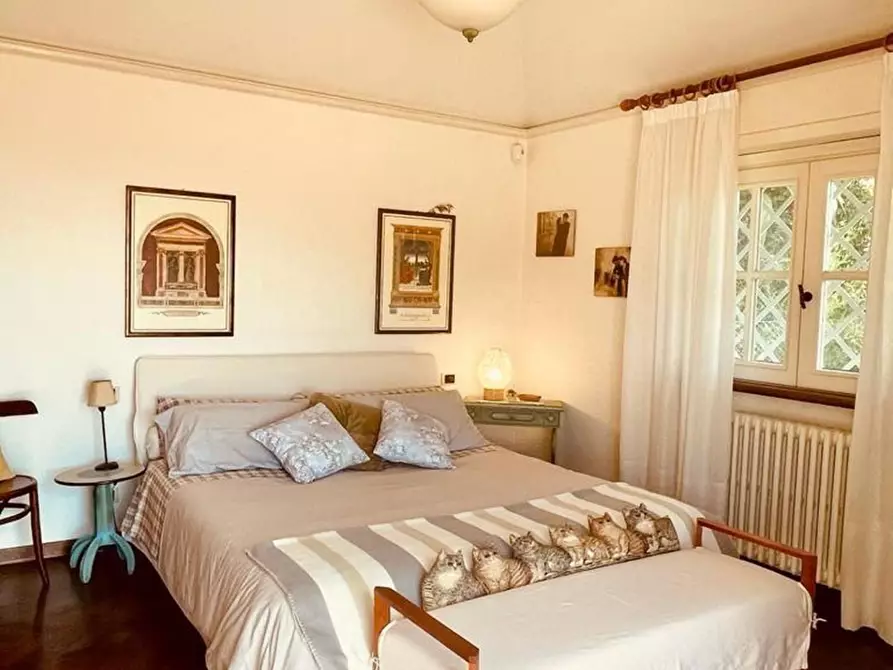 Immagine 23 di Villa in vendita  a Massarosa