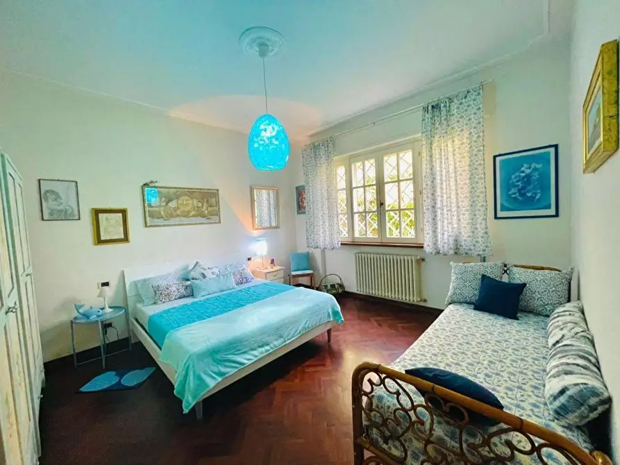 Immagine 25 di Villa in vendita  a Massarosa